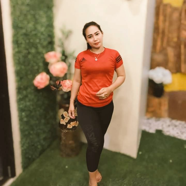 ukhtihijabbinal's tweet photo. Cantikan mana sayng.....hijab ap gak.....jangan lupa jg retwetny....siap sayng https://t.co/O6jy2y0wYW