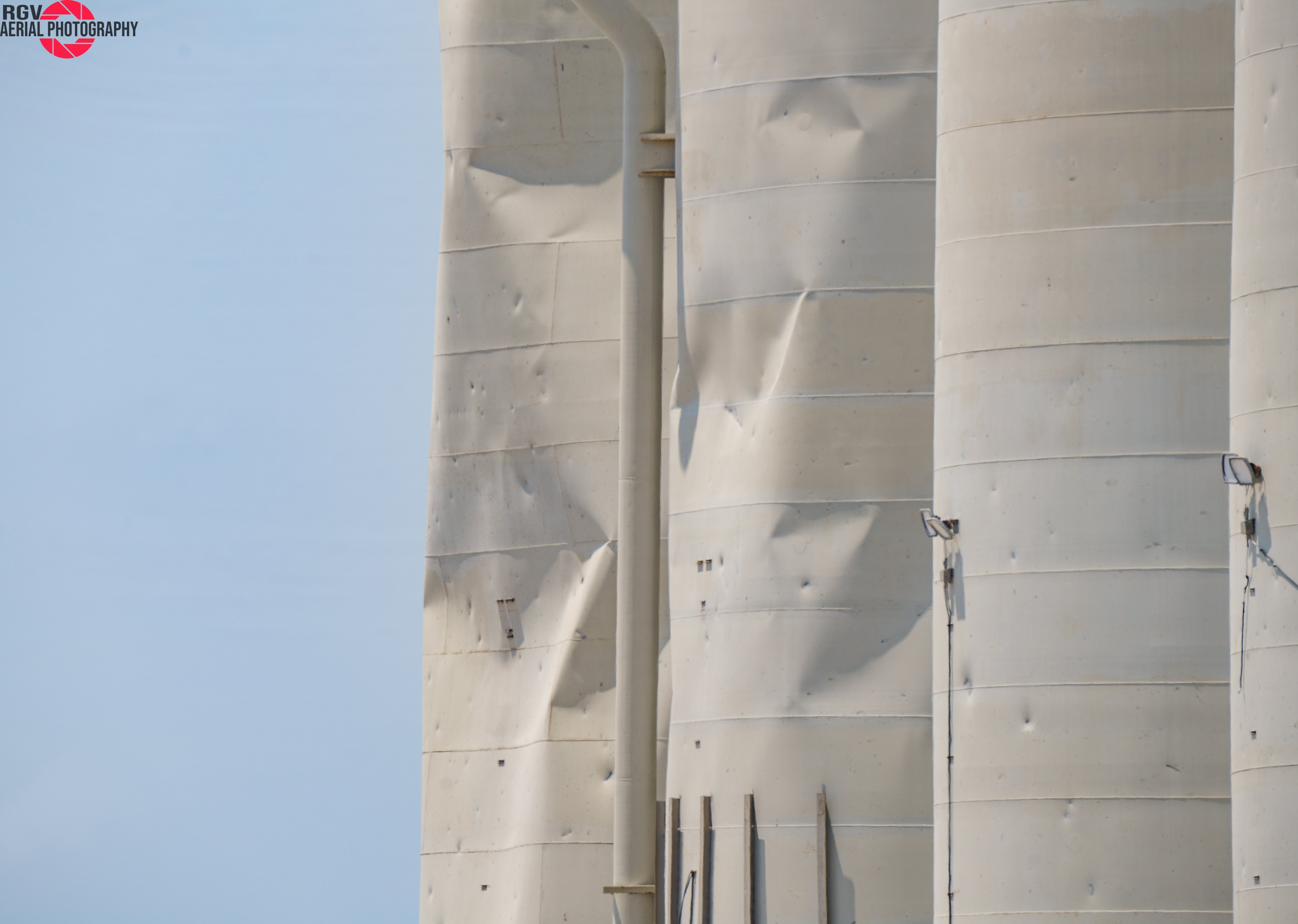 FuV5a9uXgAEWiSj?format=jpg&name=4096x409