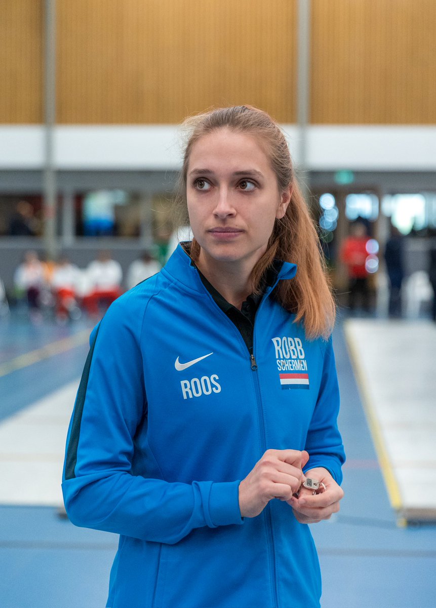 Robbschermen's tweet photo. Dag 1 nk senioren Amstelveen. 3 heren en 2 dames door naar dag 2. GOGOGO Levy, Niels, Matias, Isaura en Roos.

Al bekende resultaten heren
20e Maurits
28e Daan
33e Peter https://t.co/nm9CHqRON3