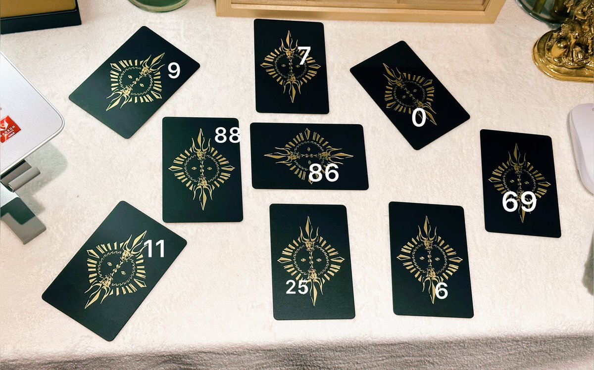 pick a card "แมสเซจอะไรที่สิ่งศักดิ์สิทธิ์อยากบอกคุณก่อนเข้าเดือนพฤษภาคม "

กติกา : รีทวิตและแนะนำเพลงที่ตัวเองชอบ แนวไหนได้หมด เก่าใหม่ ไทยเทศ อนิเมะร็อคป็อป // ไม่อยากให้คอมเม้นท์ตัวเลข พวกเธอเป็นบอทเหรอ ไม่คิดว่ามันน่าเบื่อเหรอ เราอยากอ่านอะไรน่าสนใจ

ดูดวงส่วนตัว <a href="/jenrob_jen/">ดูดวงกับเจนรบ</a>