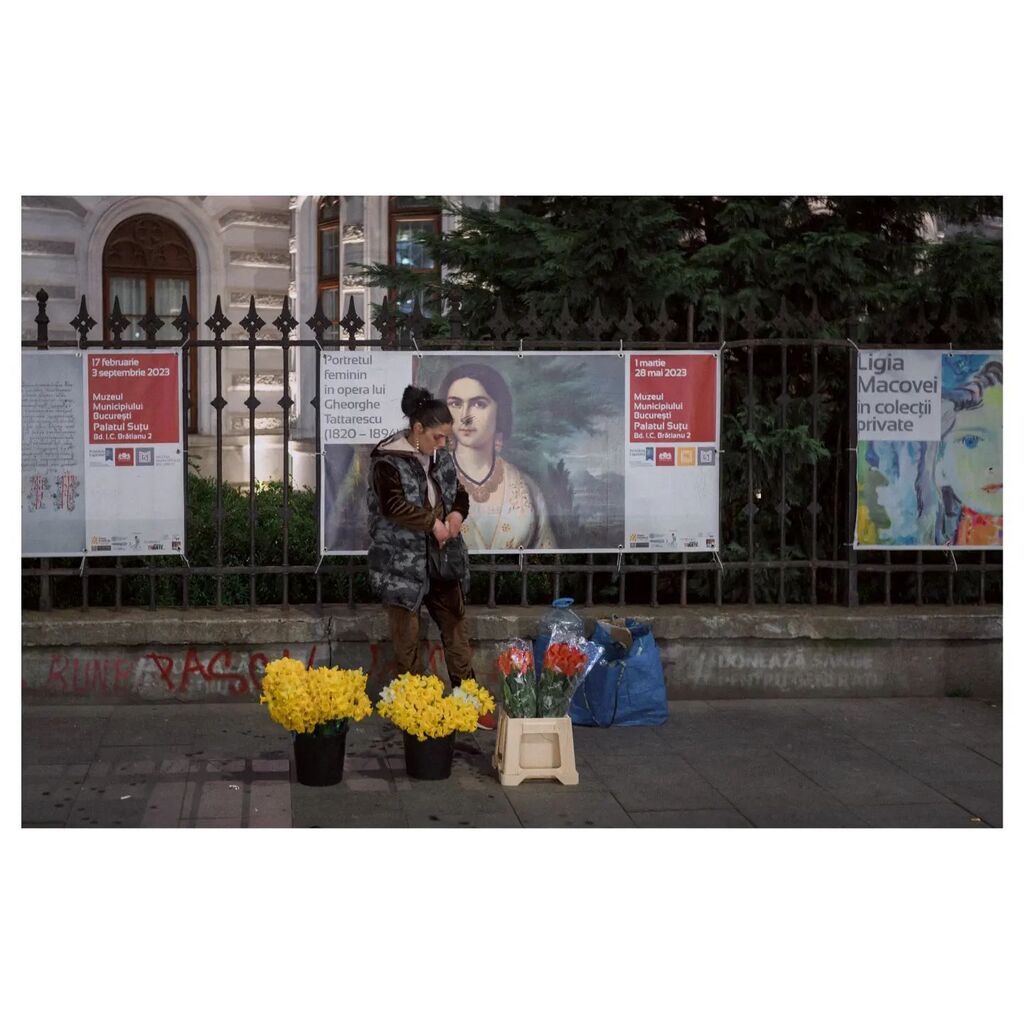 4iosif's tweet photo. ...

#photography #streetphotography #streethustle #photoobserve #lensculturestreet  #streetcolour #streetportraits #life_is_street #embraceyourshadows #peopleareawesome #candidshots #bxl  #candidphotography #bucurești #fotografiedestrada #bucharest https://t.co/oLC8L9CMwh https://t.co/9cpWJ6DKWx