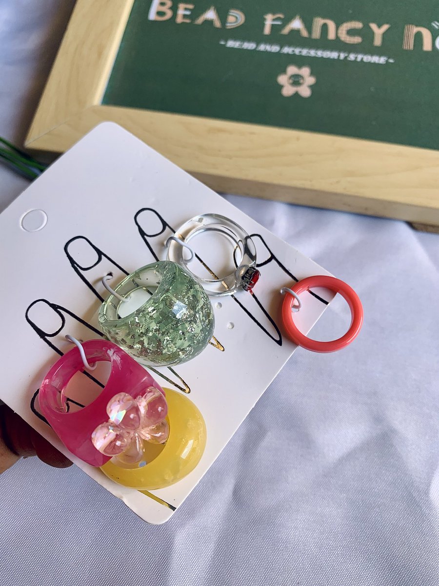 beadfancyng's tweet photo. Restocked!❤️‍🔥❤️‍🔥
𝗜𝗧𝗘𝗠: Ring set 
𝗗𝗘𝗦𝗖𝗥𝗜𝗣𝗧𝗜𝗢𝗡: Acrylic ring set
𝗦𝗜𝗭𝗘:
𝗣𝗥𝗜𝗖𝗘: 2,500
#fancytrybe #Eid2023 #acrylicring #acrylicringset #EidAlFitr https://t.co/lU4rbMe64O