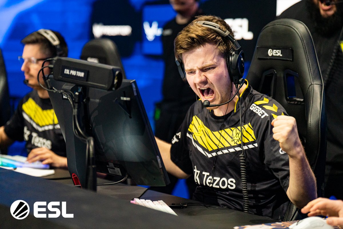 ESL Counter-Strike tweet media