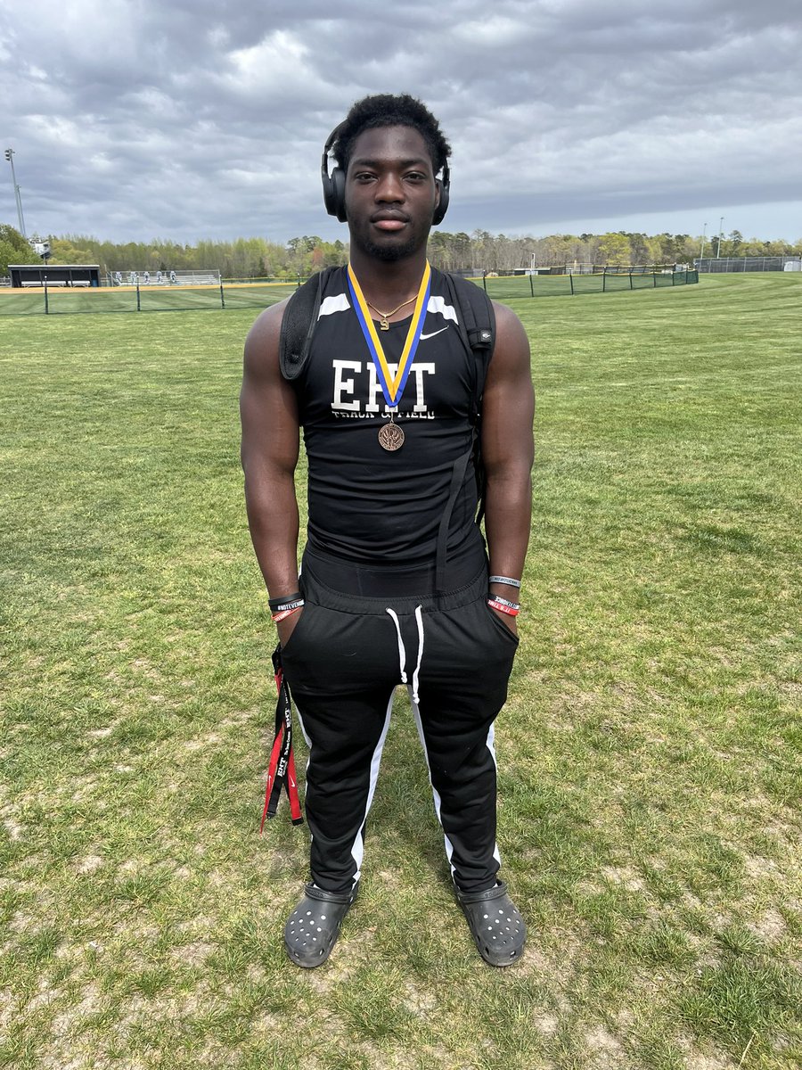 ehtthrowing's tweet image. Mike Simeon goes 51’3-3/4” for a 4th place finish at Woodbury Relays! #ehtpride
