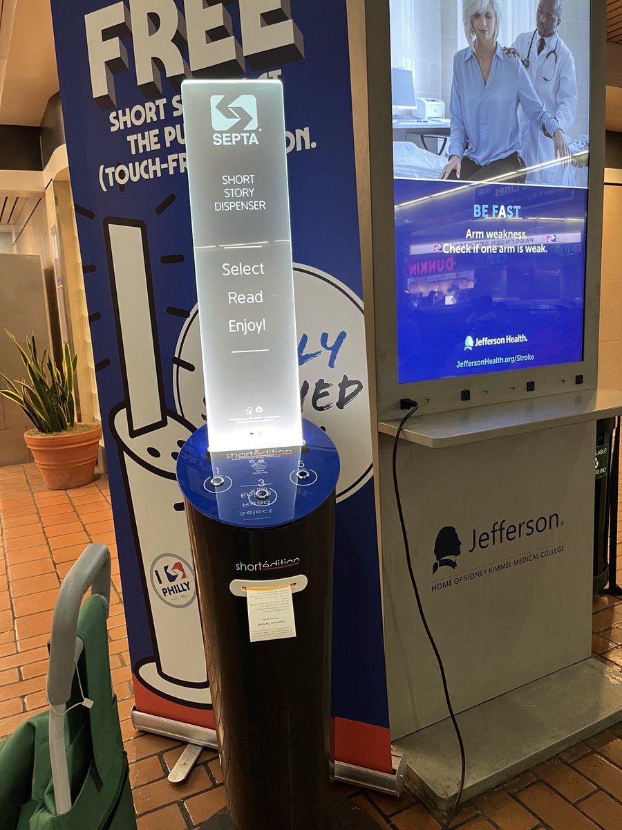 AAOX3's tweet photo. ⁦@SEPTAPHILLY⁩ is FABULOUS!!! At the Market East train station https://t.co/uNdUze6Ey1
