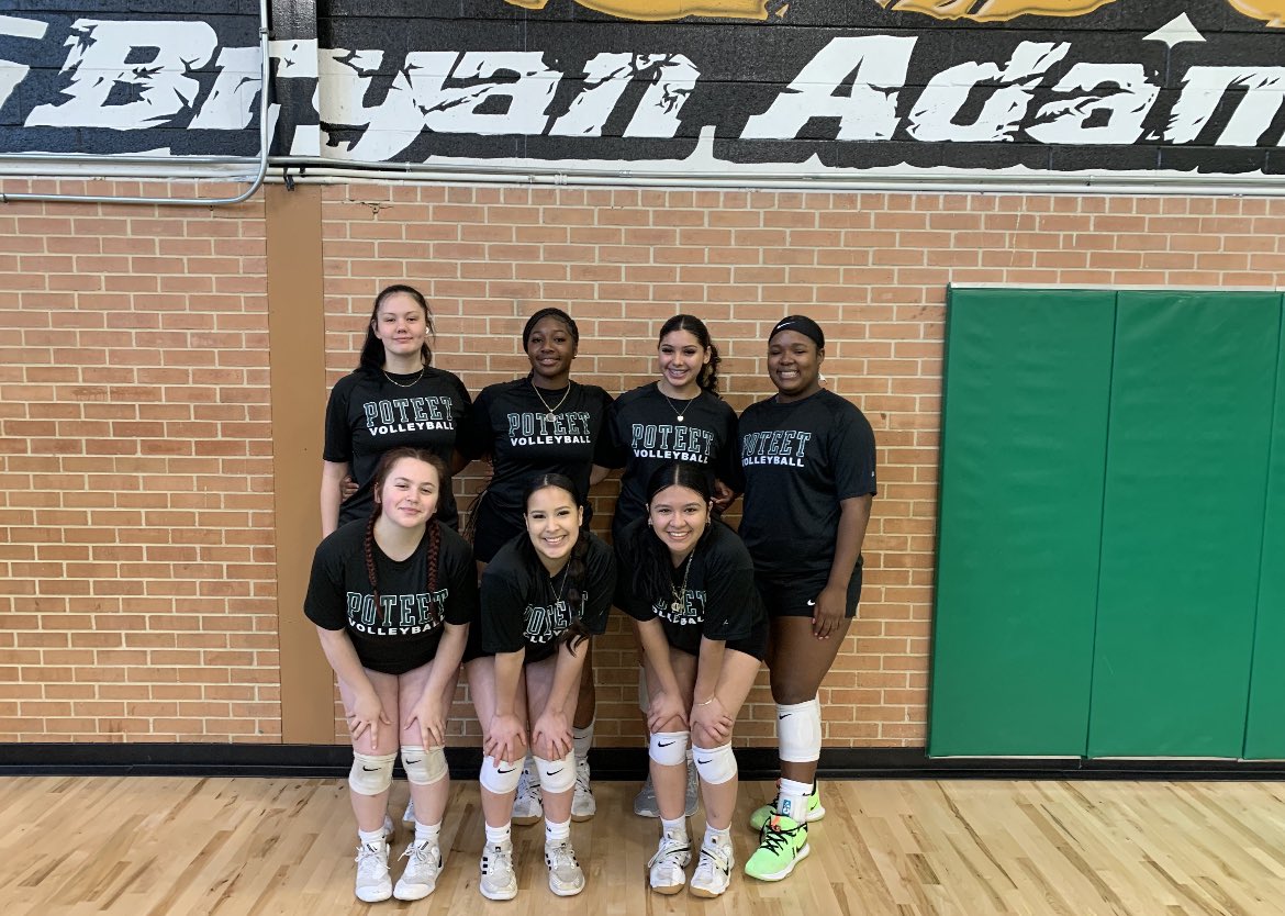 PoteetVB's tweet photo. Spring Season loading….🔐🤫 @mesquiteisdtx @mesquitepoteet @mesquiteisdATH #backtothelabMonday #SQUAD https://t.co/WPnA58k9EQ