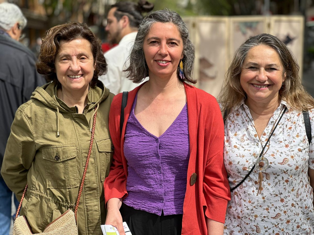 MESperPalma's tweet photo. Avui la paradeta a #SantaPagesa ha anat una monada
Hem fet el que més ens agrada
#Escoltar, #aprendre i #explicar
#MésQueParaules
💚🌹📚 https://t.co/uvRXHRB7Vp