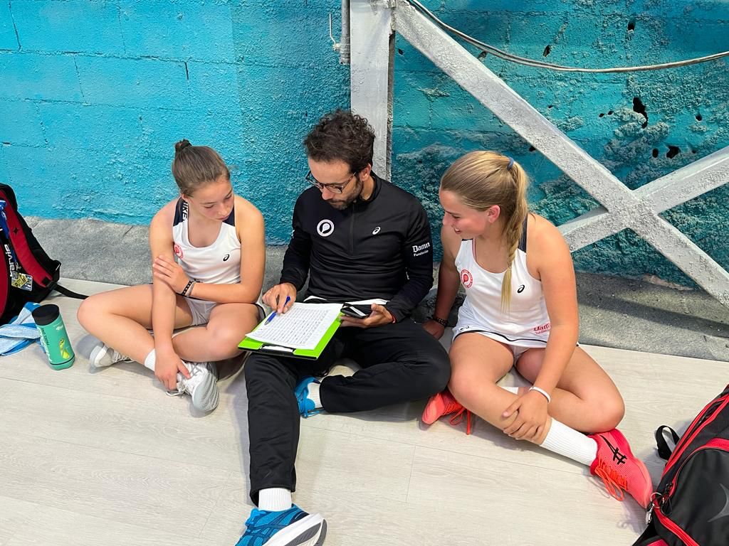 Mañana, el CP Damm estará presente en 5 finales del #TyCPremium2🎉

🔸️Víctor y Edu (Benjamín masculino)
🔸️Valeria y Elena (Alevín femenino)
🔸️Christian e Ian (Alevín masculino)
🔸️Paula y Cova (Infantil femenino)
🔸️Nico y Aarón (Infantil masculino)

¡Vamos equipo!💪💪