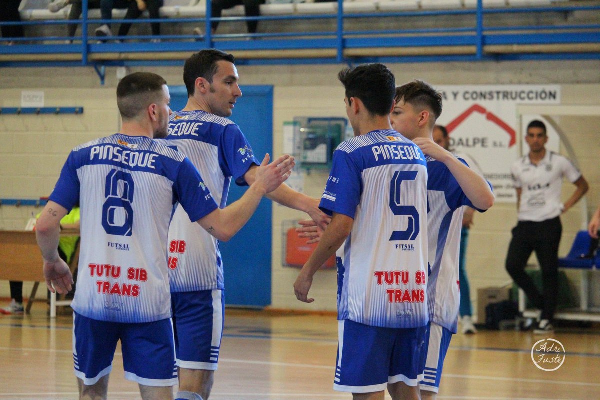 ✅ Victoria plácida de los nuestros tras doblegar al <a href="/CDIbararte/">C.D. Ibararte</a> (8-2) en el penúltimo duelo liguero de la temporada en nuestro feudo.

⚽️⚽️ ©️ Cristian Herrando
⚽️⚽️ <a href="/AGascon_10/">Angel</a> 
⚽️ <a href="/paveel38/">Paveel38_</a> 
⚽️ <a href="/LuisTerraz8/">Luis Terraz</a> 
⚽️ <a href="/Ssergiooas/">Sergio</a> 
⚽️ Propia puerta
