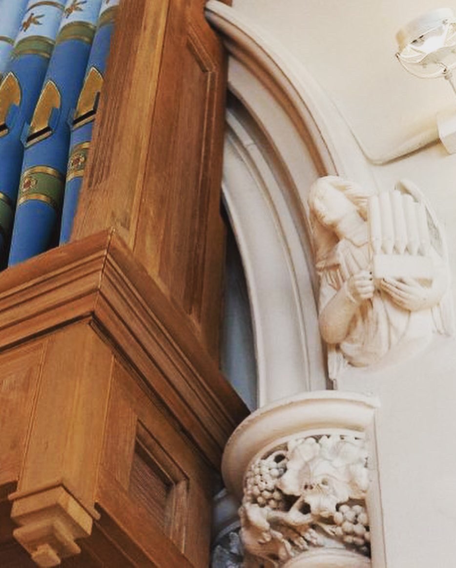 ststephensroch1's tweet photo. Happy #InternationalOrganDay 2023! Here is our 2-manual organ originally built in 1903 by J. J. Binns for a church in Leith, inaugurated by the consultant Alfred Hollins, and Binns’ demonstration organ and the basis for other organs built by the company in the Edinburgh area. https://t.co/46tzdL1Vkg