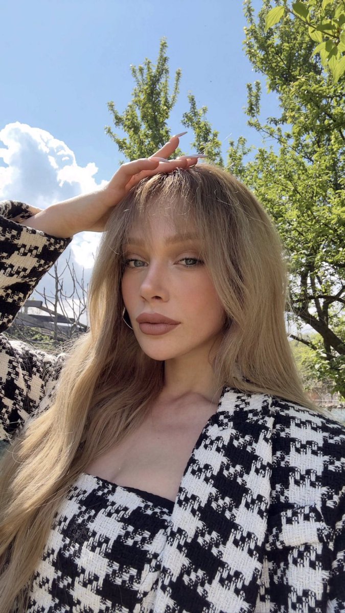 Aysdarkin's tweet photo. Baby,tell me what it's gon'be🤭 https://t.co/GXS4lTmkoP