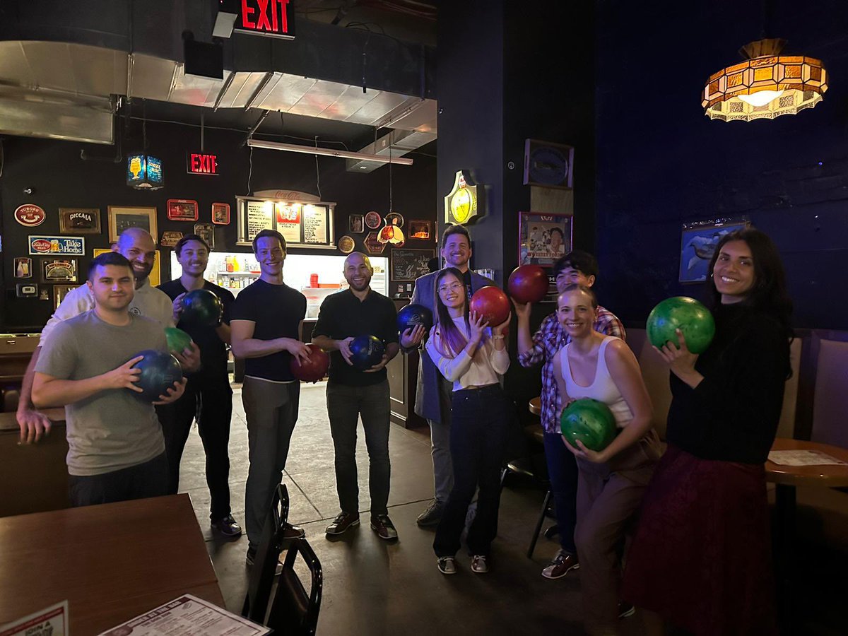 mswradiology's tweet photo. Another wellness event for the books! Some good times and friendly or not so friendly competition. #nobumpers #luckystrike #mountsinainyc #mountsinaiwest #radiology #radres https://t.co/iNo2PBjGyR