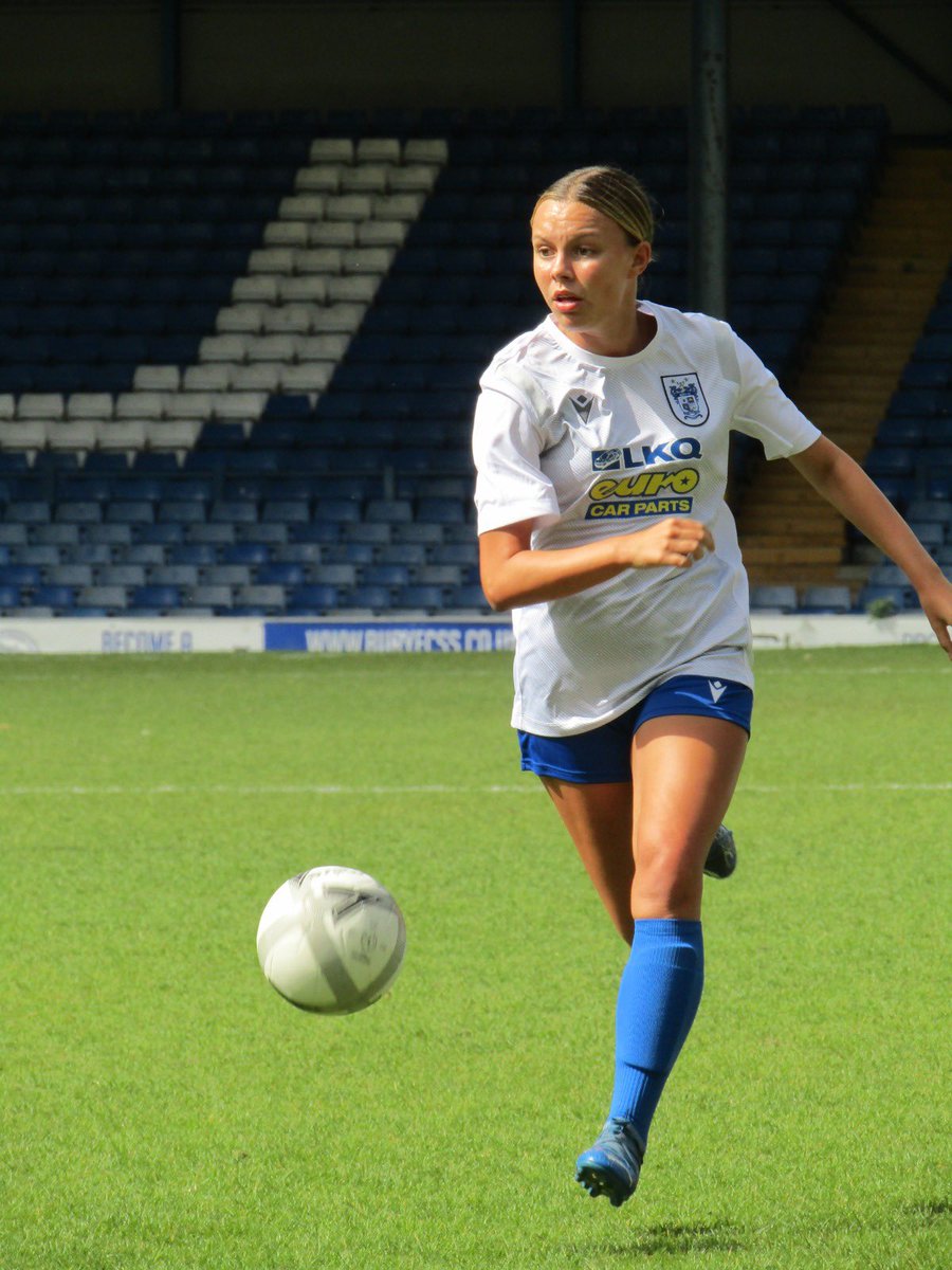 BuryFCFoundatn's tweet image. Outstanding from our U16 Tigers (sponsors @LKQEuroCarParts) played  their last league game of the season winning 10-1. They’ve won every game in their league &amp;amp; runners up in the Lancashire County Cup. Very proud of all the team 👏🏼💙⚽️