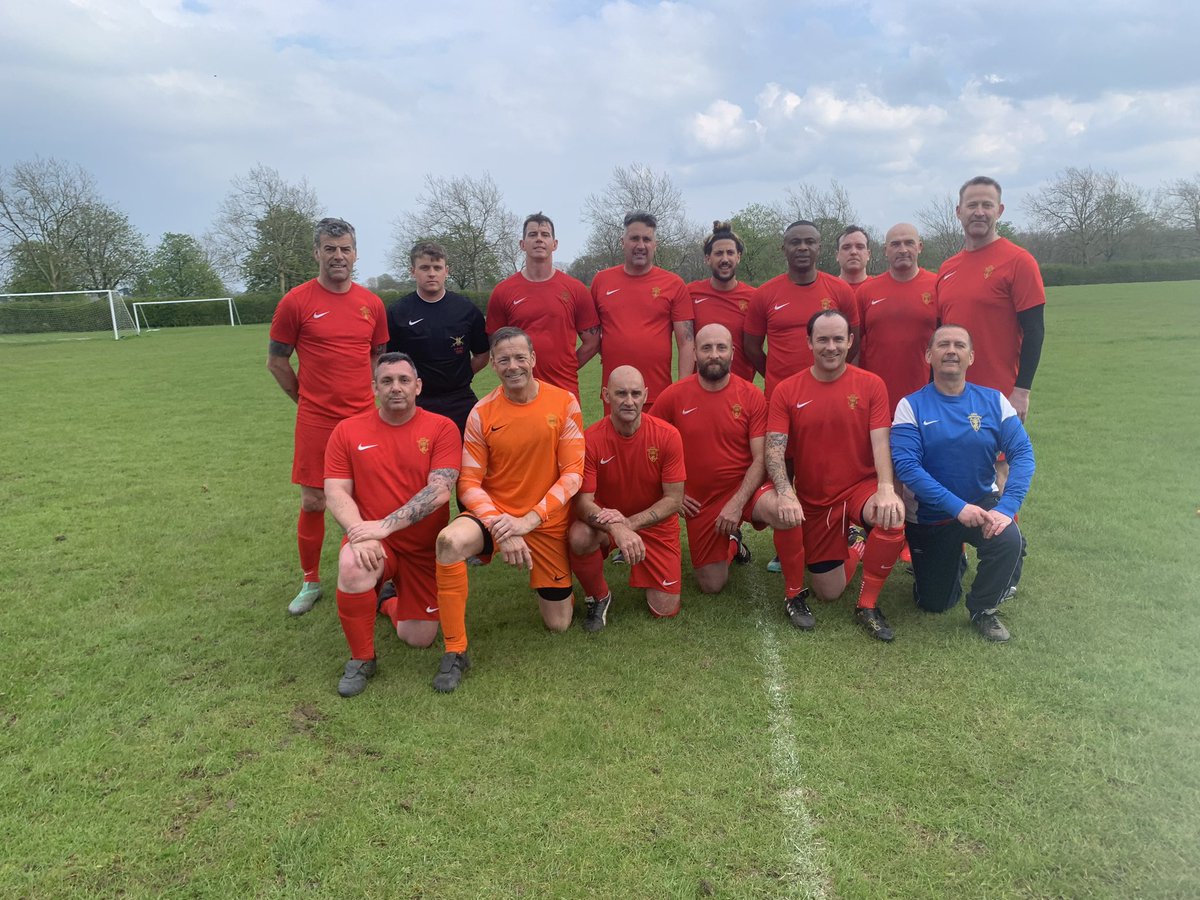 A thrilling 6-2 victory today for our vets team. 4-0 up at half time with a hatrick inside the first 15 for @JamesHFBlair with @ArmyFAMensTeam sec @ArmyMensSec scoring the 4th. 2-2 in the second saw another league win. @JamesHFBlair 4 @REAFCSec 1 Slater 1 @Armyfa1888