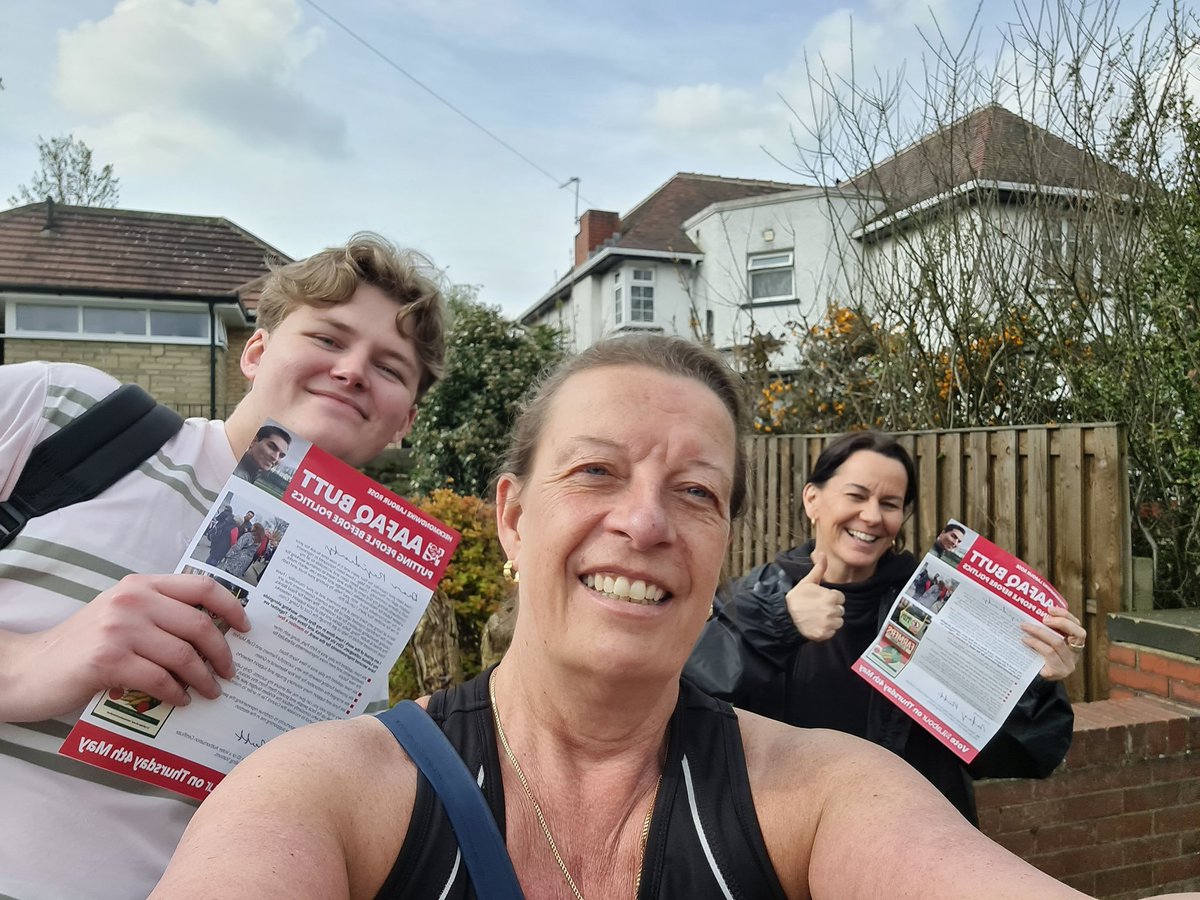cathpinder's tweet photo. Another great day delivering for @iamaafaq with the legend that is @MargaretSheard2 looking after base and keeping us fed and watered @GMBCampaigns https://t.co/15SWMmLmTY