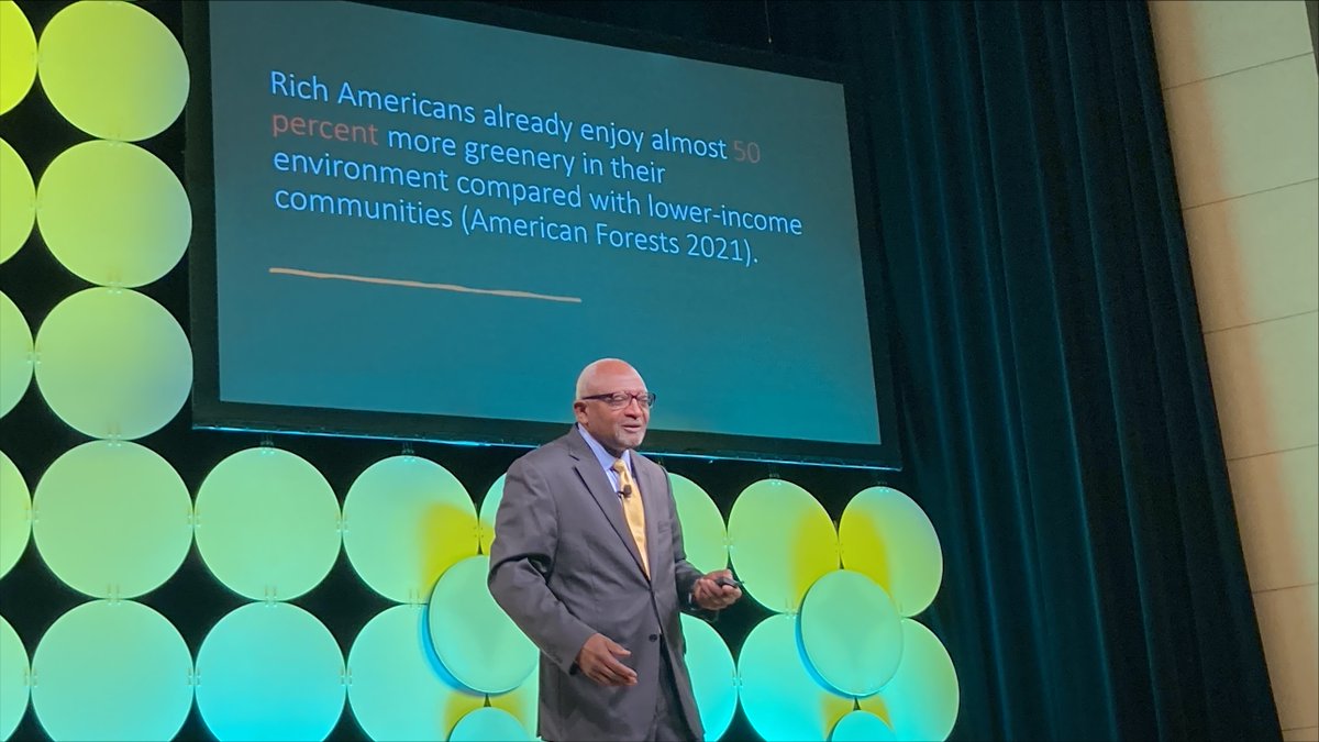 APA's tweet image. Why do we need psychology in the fight against climate change? Experts came together last summer on our #APA2022 Main Stage for an eye-opening discussion. #EarthDay 🌍 

▶️ youtube.com/watch?v=AGFzzt…