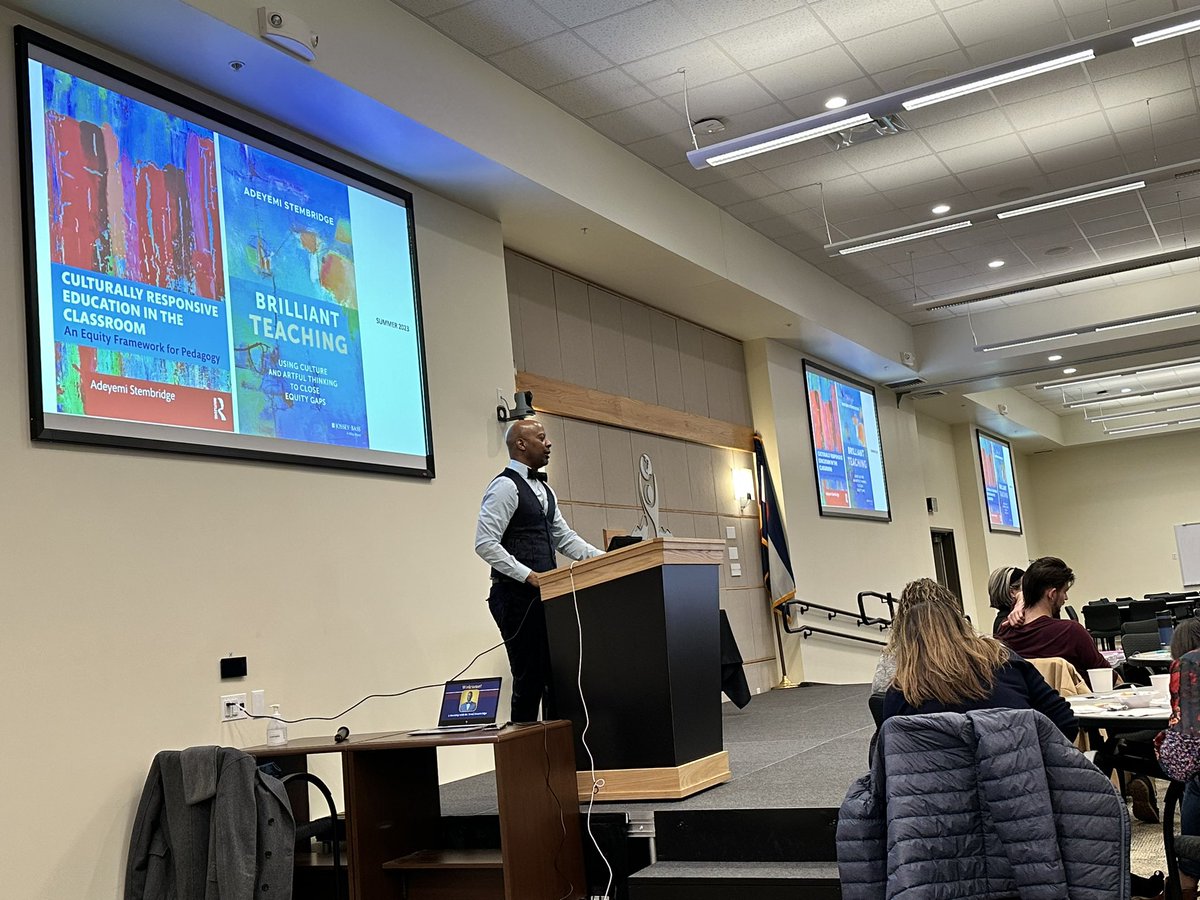 RyAnnLilAmp's tweet photo. @DrYemiS So excited for Yemi today and just preorders his new book!!!🙌🏾 https://t.co/jG7saNqgRN
