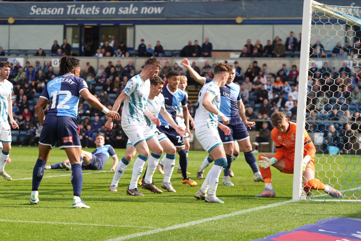 wwfcofficial's tweet photo. Three chances in three minutes.
#WYCvLIN https://t.co/2RcagkqGqT