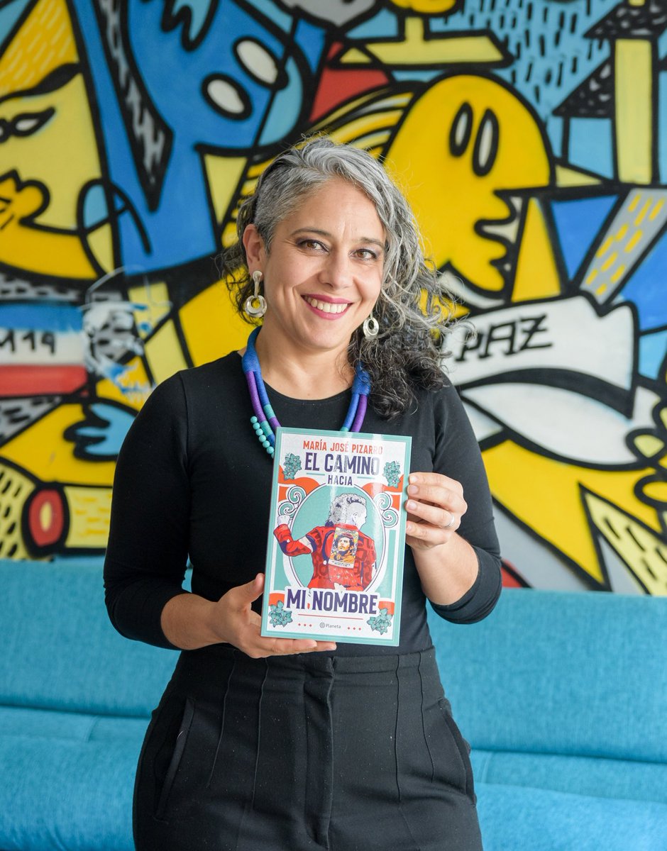 PizarroMariaJo's tweet photo. ¡Es hoy! 🫶🇨🇴✊🏼📕

Nos vemos en la #Filbo2023 a las 5 pm en el lanzamiento de mi libro #ElCaminoHaciaMiNombre, una invitación a adentrarse en una parte de la historia del país. #PizarroEnLaFilbo #LosAbrilesDePizarro #FelizSabado 

https://t.co/jLCZ1sBuhU https://t.co/3ZDNW35cd7