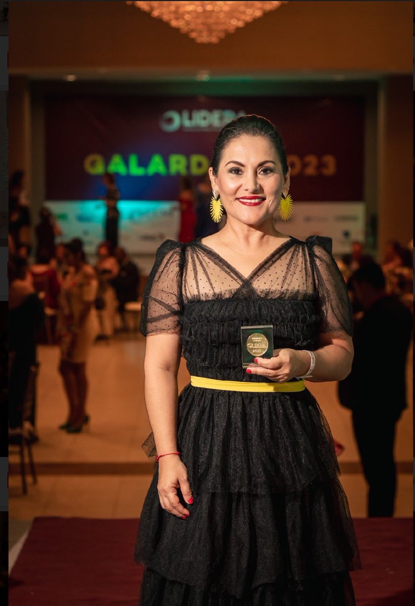 deborahAngulo's tweet image. En la entrega del Galardón Lidera 2023 del @CEmpresarias  en Cd. Obregón Sonora. 
Muy feliz de compartir con tantas mujeres que a lo largo de todo el país construyen mejores condiciones económicas y de desarrollo para sus familias y sus ciudades.