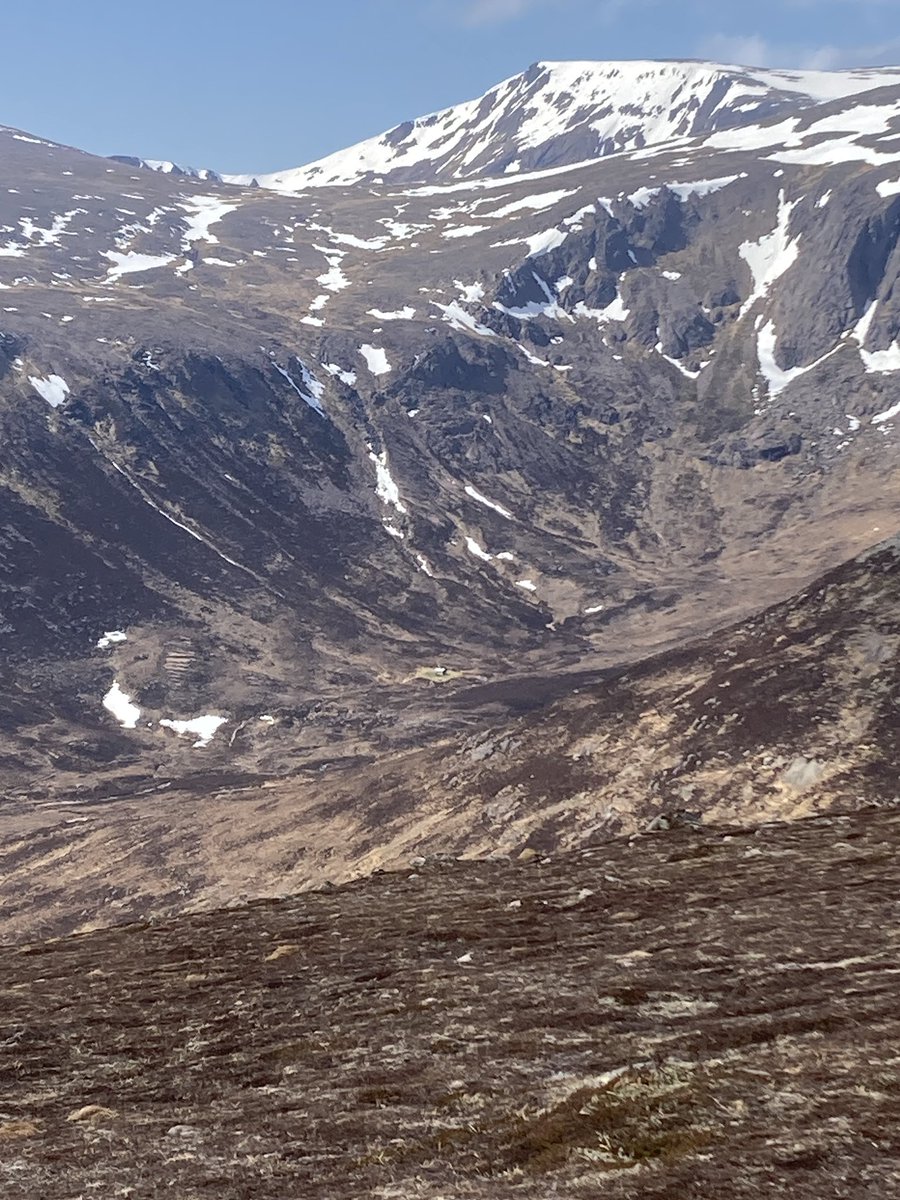 craigieboy1988's tweet photo. Beinn Bhreac and Beinn a’ Chaorainn from Linn of Dee today.229/282 #Munros  #hillwalking #cairngorms @VisitScotland @walkhighlands https://t.co/RJUFdrp4KU