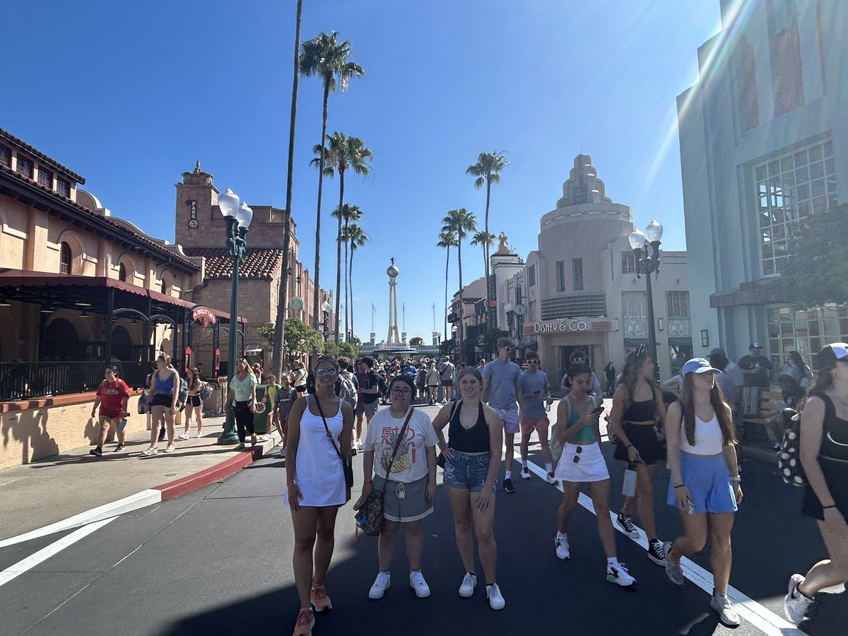 Clay DECA Members Katie Clark, Kristen Le, &amp; Bekah Casey made it to Orlando, Florida for DECA ICDC 2023! 

Today is Disney Day at Hollywood Studios &amp; EPCOT🐭

#GetTheEdge #ClayDECA #EaglePride