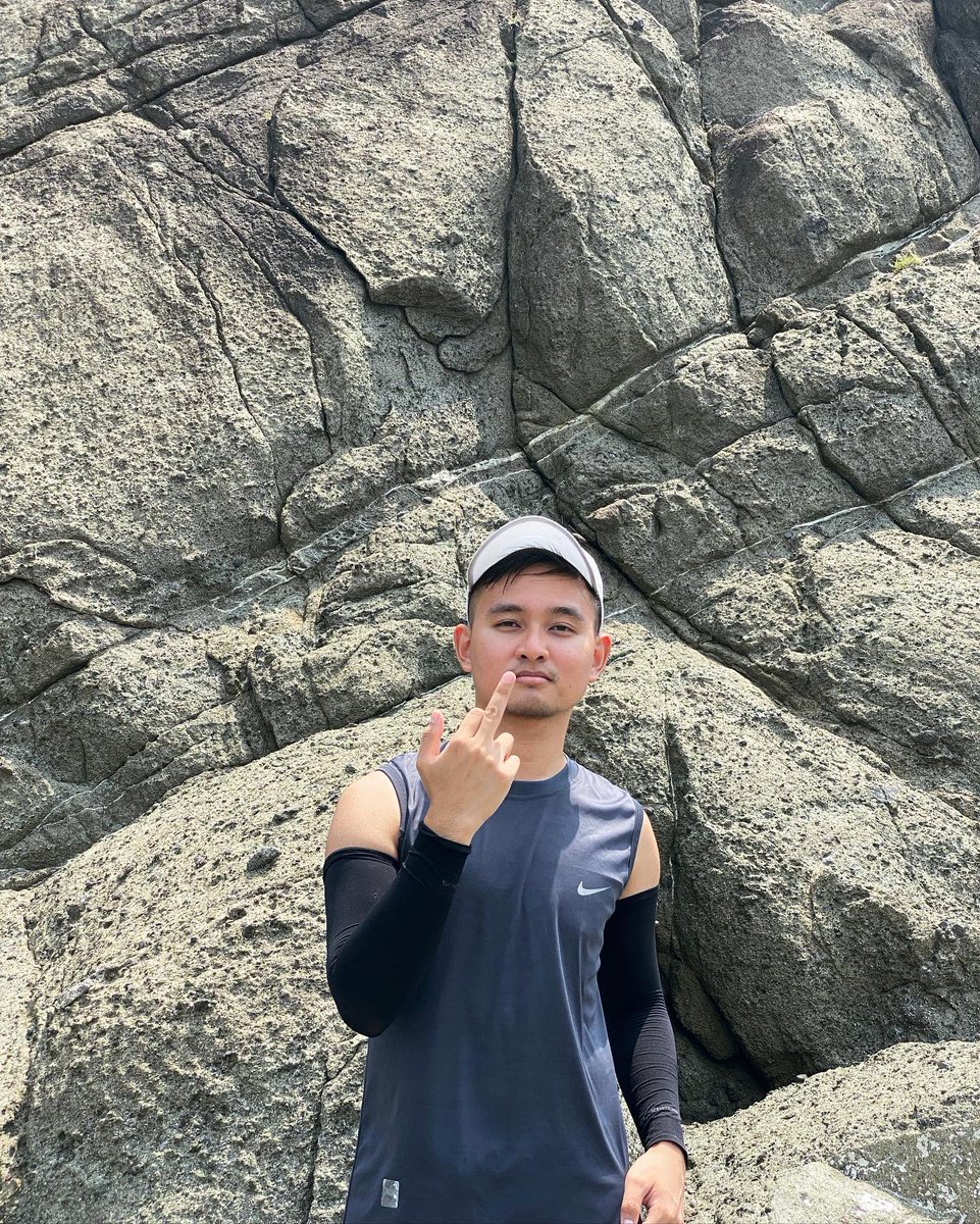 justdants's tweet photo. rock you β°οΈ #dingalan #MDsaMD https://t.co/znowXiHF7X