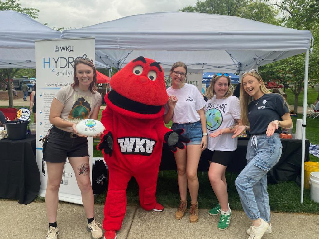 jc_parcc's tweet photo. Had a great time at the WKU Earth Day festival!! https://t.co/HoL0diILdR
