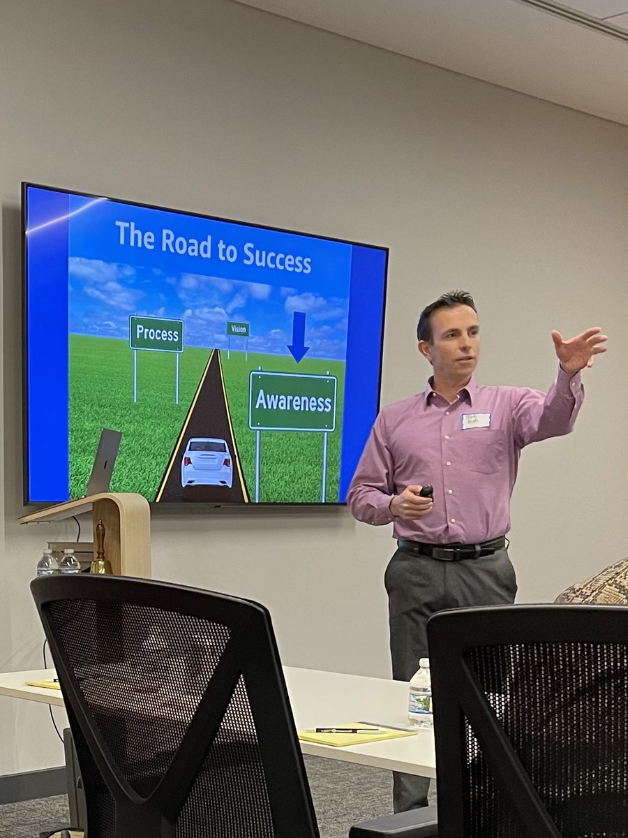 JohnRDallasJr's tweet image. A #metathinking masterclass at @EnclaveAcademy featured @JoeBushCoaching.

Joe believes “…our potential is limited by our beliefs. When we become aware of our self-limiting beliefs, we can create new habits to develop a vision for who we want to be.”

#ThinkToThink™ it through.