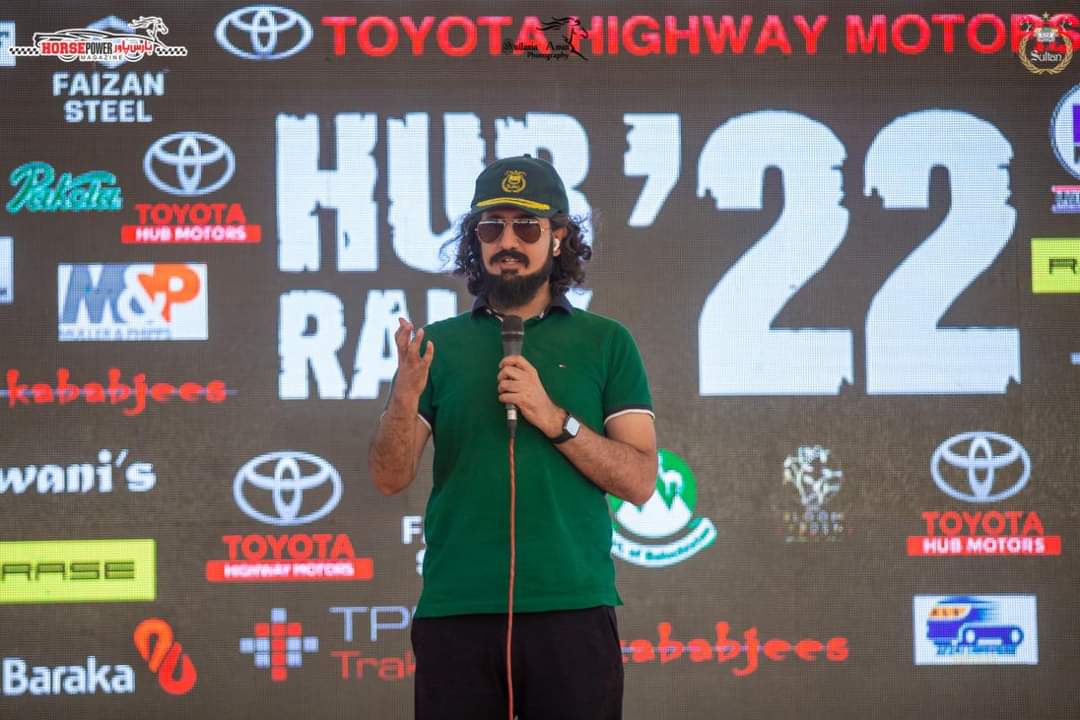 اہل حق را رمز توحید ازبر است
در "اتی الرحمن عبدا"ٔ مضمر است

#HBDSahibzadaSultan422