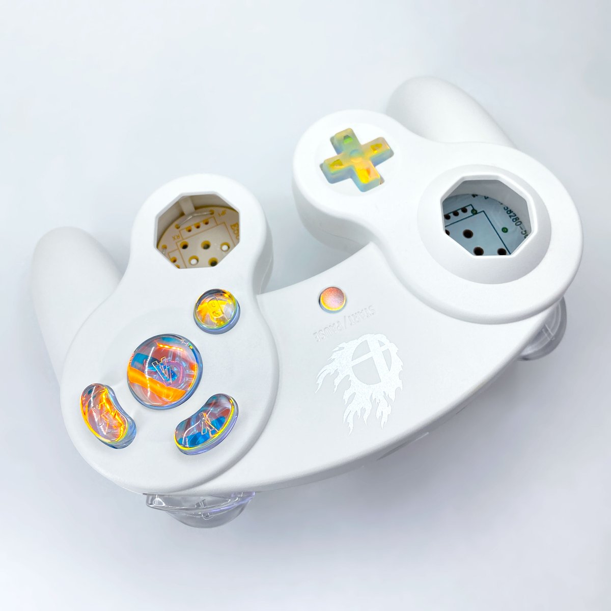 HiraGCC's tweet photo. Small restock going up. Dichroics are back,  as well as some green mica sets. :) https://t.co/zlCoH5TJSW