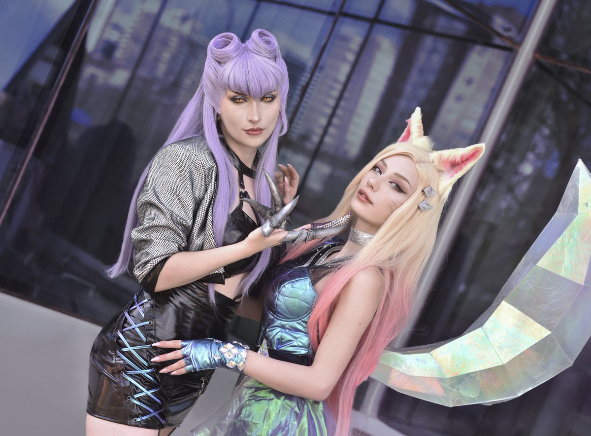 okumatsuoka's tweet photo. All I'll ever know is life up on a throne I don't do the middle or a little You want MORE! ๐
Ahri: @/cosplaymila on IG
๐ธ: @/creacosplay & @/yushichann on IG
#KDA #KDAISBACK #KDAAllOut #Evelynn #Ahri #LeagueOfLegends #Cosplay https://t.co/CcKfYLaQGY