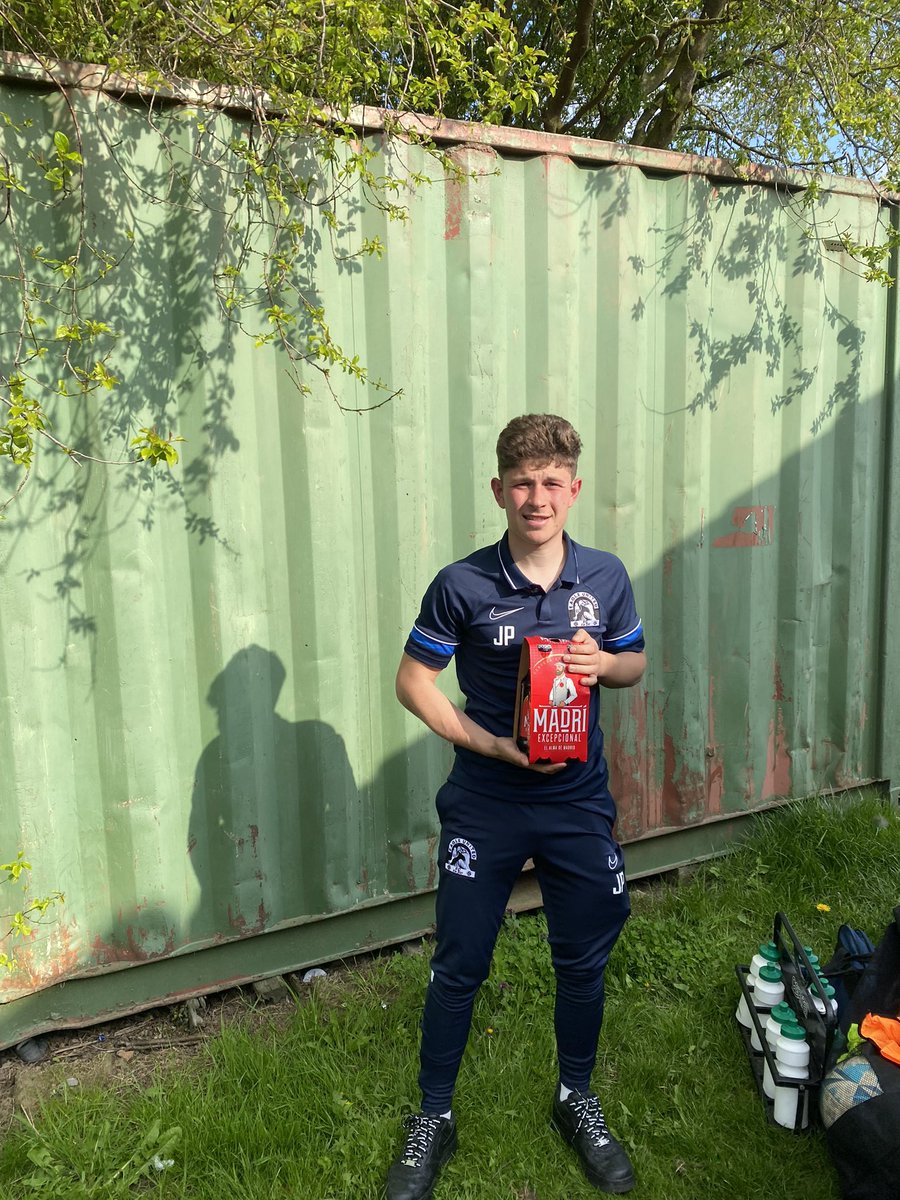 RESULT
 
<a href="/FcFishtoft/">FISHTOFT FC</a> 3-1 First XI 

<a href="/tombatessss/">Tom Bates</a> ⚽️

@TomLomas7 Barbering MOTM courtesy of Spar Shop Priory Rd 🏆 <a href="/parla_joe/">Joe Parla</a> 

🦅⚽️#EUFC