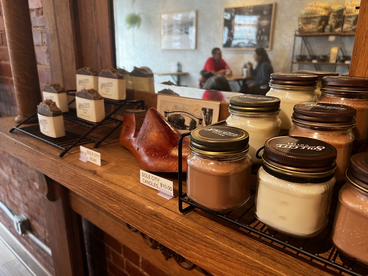 BingChamber's tweet photo. Happy 1 Year Anniversary to Sole City Coffee!! Last April Tom &amp; Kathryn opened the doors to the cutest coffee shop in Downtown JC. Check out their great drinks and discover the little pieces of history in their shop!

#Solecitycoffee #Happy1Year #HappyAnniversary https://t.co/1OLlTPdW8m