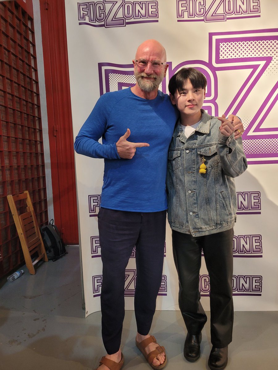 Koukyou_Zen's tweet photo. Graham McTavish y @Swanta_TV en @FicZone https://t.co/07iUF9wzUR