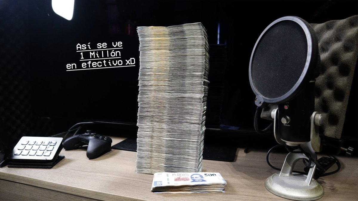 AzTeKWolF tweet media