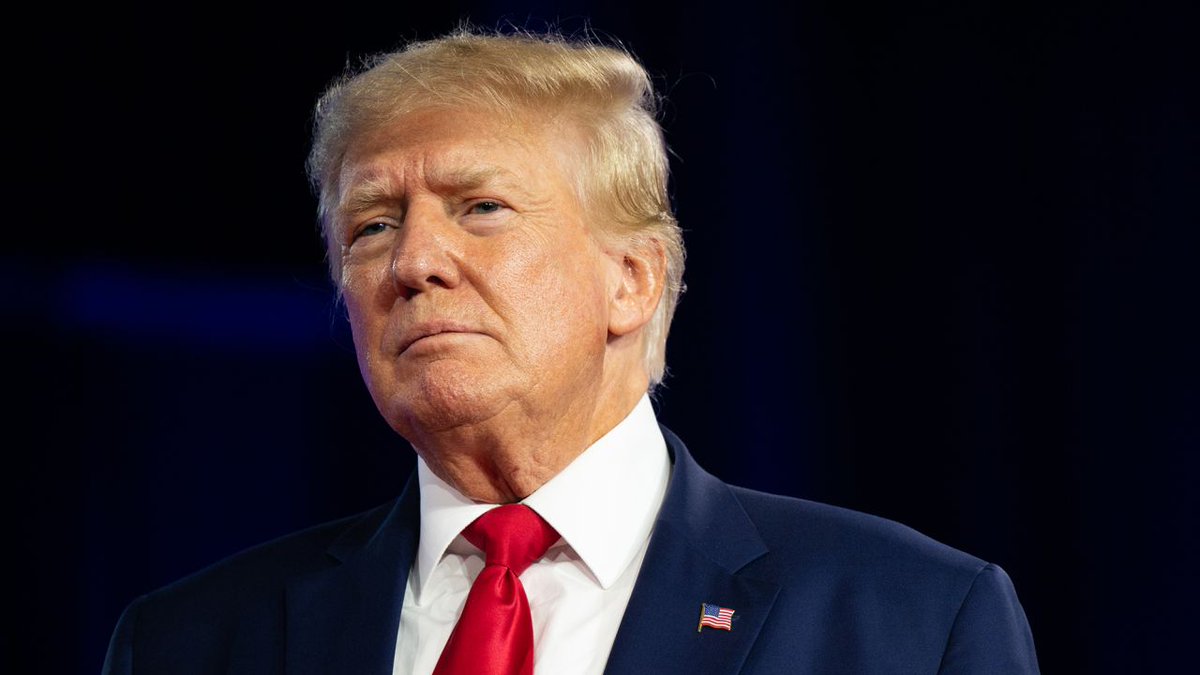 Forgive me, I'm just trying to understand the United States of America. Republican <a href="/realDonaldTrump/">Donald J. Trump</a> is charged because his lawyer paid <a href="/StormyDaniels/">Stormy Daniels</a> $130k in 2016 to avoid media distraction and negative publicity but those who suppressed a true Hunter Biden laptop story that