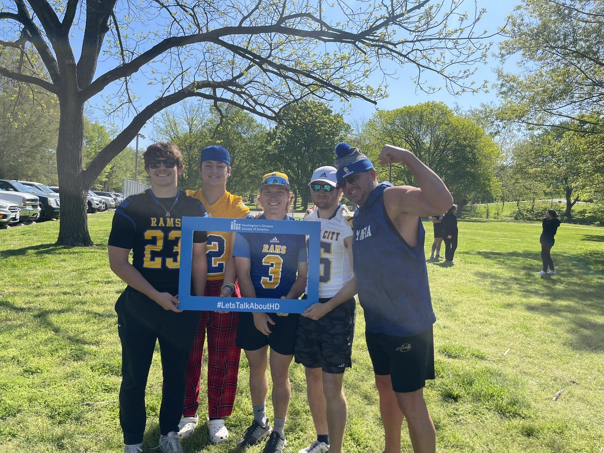 Tyson Underwood (@tunderwood23) on Twitter photo Feels great to be able to represent <a href="/SC_RamsFootball/">SC Rams</a> today at the “Southeast Team Hope Walk” in support of finding a cure for Huntingtons Disease! <a href="/gavin_venable31/">Gavin Venable</a> <a href="/LukeHolder19/">Luke Holder</a> <a href="/MarkPanagos1/">MarkPanagos</a> <a href="/klund09/">Tim Klund</a> Feels great to be able to represent <a href="/SC_RamsFootball/">SC Rams</a> today at the “Southeast Team Hope Walk” in support of finding a cure for Huntingtons Disease! <a href="/gavin_venable31/">Gavin Venable</a> <a href="/LukeHolder19/">Luke Holder</a> <a href="/MarkPanagos1/">MarkPanagos</a> <a href="/klund09/">Tim Klund</a>