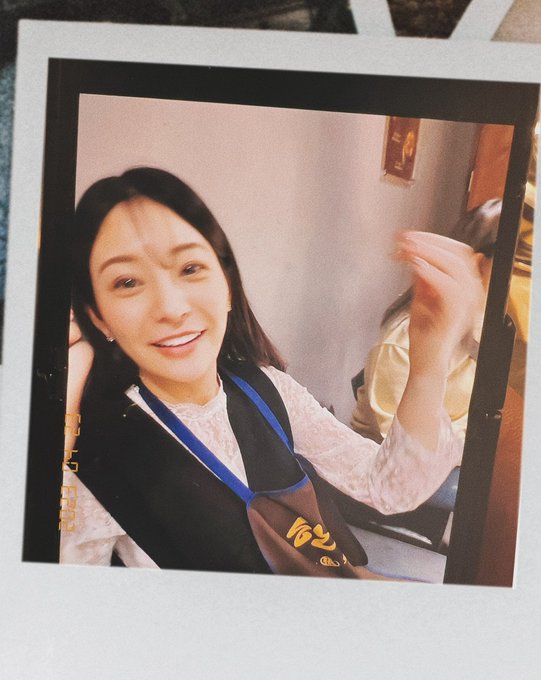 ニパァ〜🤗🤗🤗 https://t.co/lnmM4OMgD3