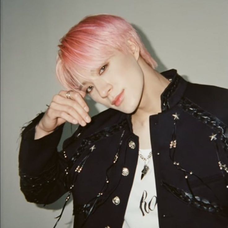 nominsolid's tweet photo. Happy birthday my lovely, beloved Jeno Lee (.◜◡◝)♡ 
I always support u, ur happiness is my happiness. always take care of your health and don't forget to be happy. enjoy ur special day dear! 🤍 

#HAPPYJENODAY
#똑똑_제노생일이에요잇
#Our_BirthdayBoy_JENO https://t.co/QnJYmh9gyW