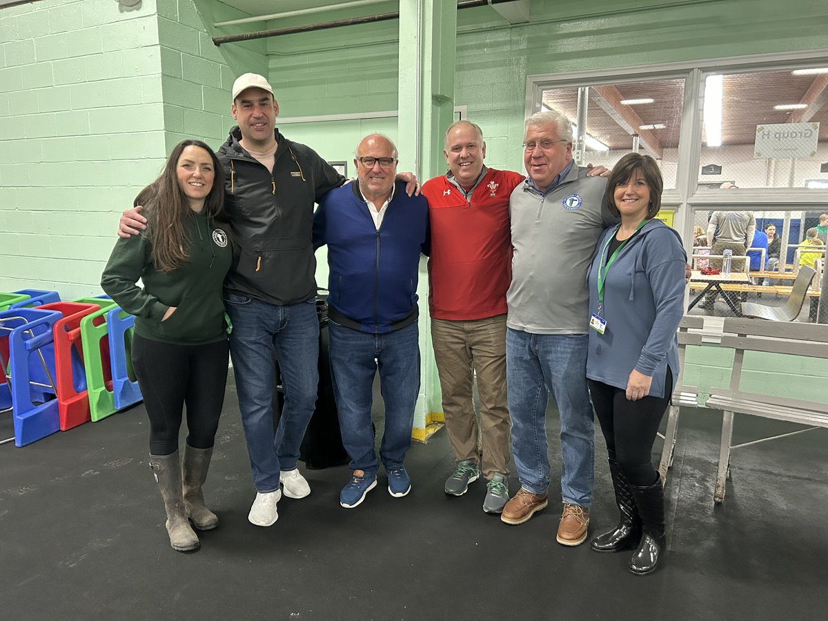140thBill's tweet photo. Happy #EarthDay! My staff and I spent the morning with neighbors, in service to our corner of this beautiful planet. I thank the participants and organizers, including @TonawandaYPR, COT Neighbors United, Mayor Austin Tylec and the NT Waterfront Commission, and @hertelave. https://t.co/U8upOaRAet