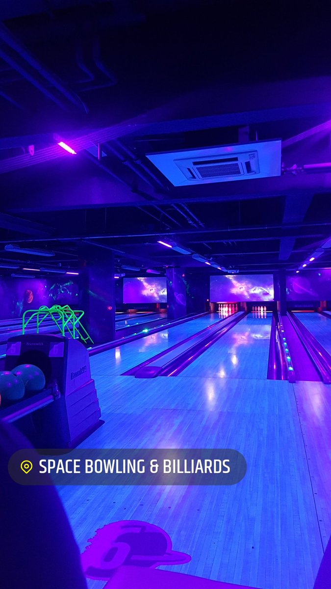 Bowling with the hairdressing, photography group and the rest if media. <a href="/gifhe/">Grimsby Institute</a> <a href="/EUErasmusPlus/">Erasmus+</a> #erasmus23