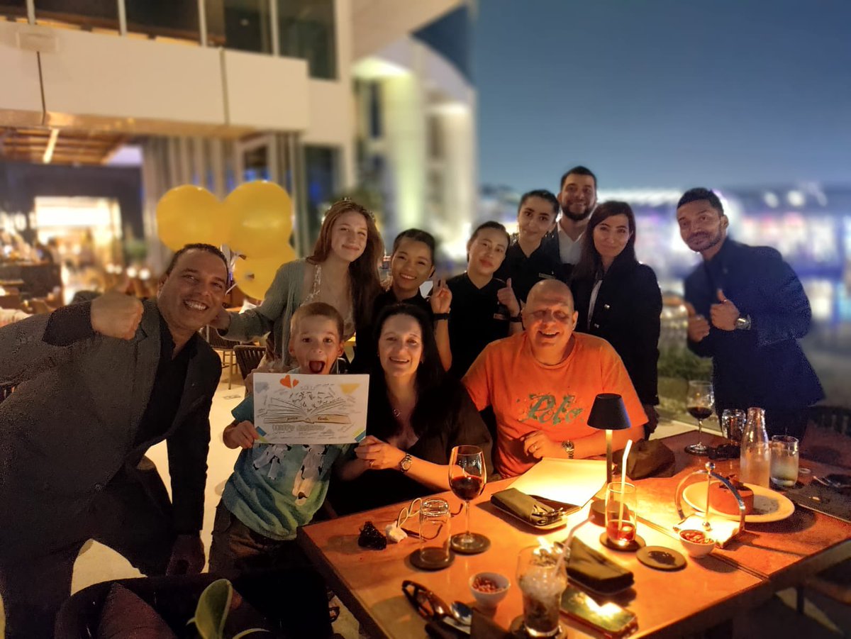 SteveLay5's tweet image. @IHGhotels @InterConHotels @InterConDFC Birthday evening with the team in Vista;memorable night with the most personal of touches outstanding. Best hotel in Dubai by far. Like having family in Dubai thank you for an amazing night. #CustomerService #besthotel # #customerexperience