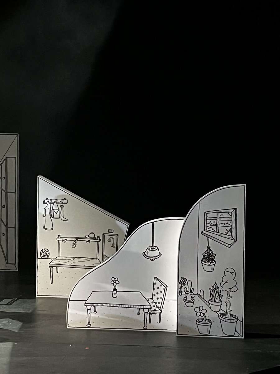 bryviolet's tweet photo. First look at Strangers Like Me for the #nationaltheatre connections festival @NationalTheatre @DerbyTheatre ! Designed by: @g_caseley_kirk https://t.co/6TTdUqKwuV