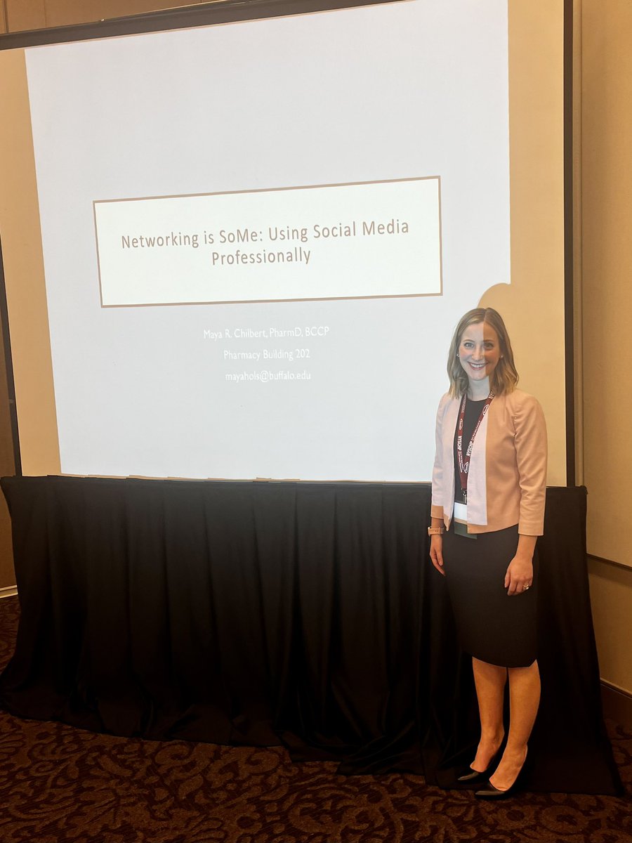 Had a blast talking about the benefits of professional social media at Annual Assembly! <a href="/NYSCHP/">NYSCHP</a> @UBPharm #TwitteRx