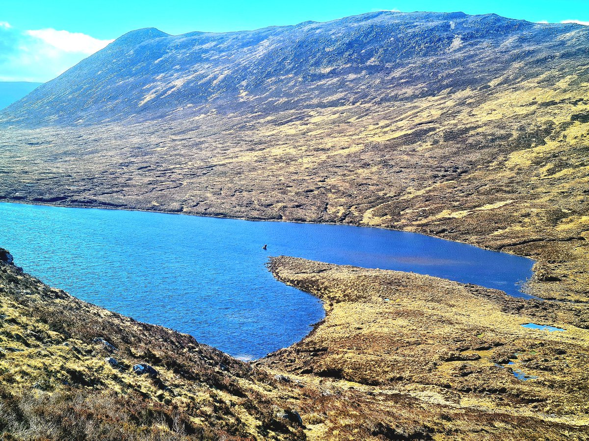 teacherofrebels's tweet photo. I have been waiting whole week for this. In love with the hills. #outdoors https://t.co/1SY94ZFiMl