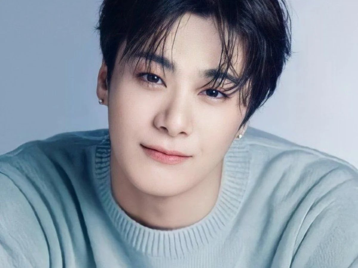 OMGcelebriteen's tweet photo. Este 22 de abril, tiempo de Corea del Sur, se realizó de manera privada el funeral de #MOONBIN, del grupo ASTRO. Mientras que su fandom Aroha y la comunidad del K-pop siguen recordándolo por su talento, carisma, y brillante sonrisa.
Descansa en paz, Binnie. 🕊️🤍 https://t.co/TOgUSALeCe