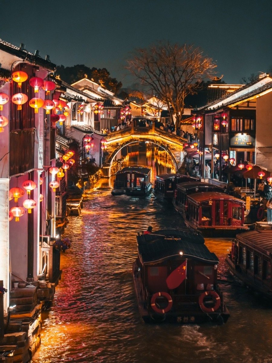 DelennVan's tweet photo. 君到姑苏见 人家尽枕河
📍江苏 苏州 https://t.co/hB9zNU8Qmr