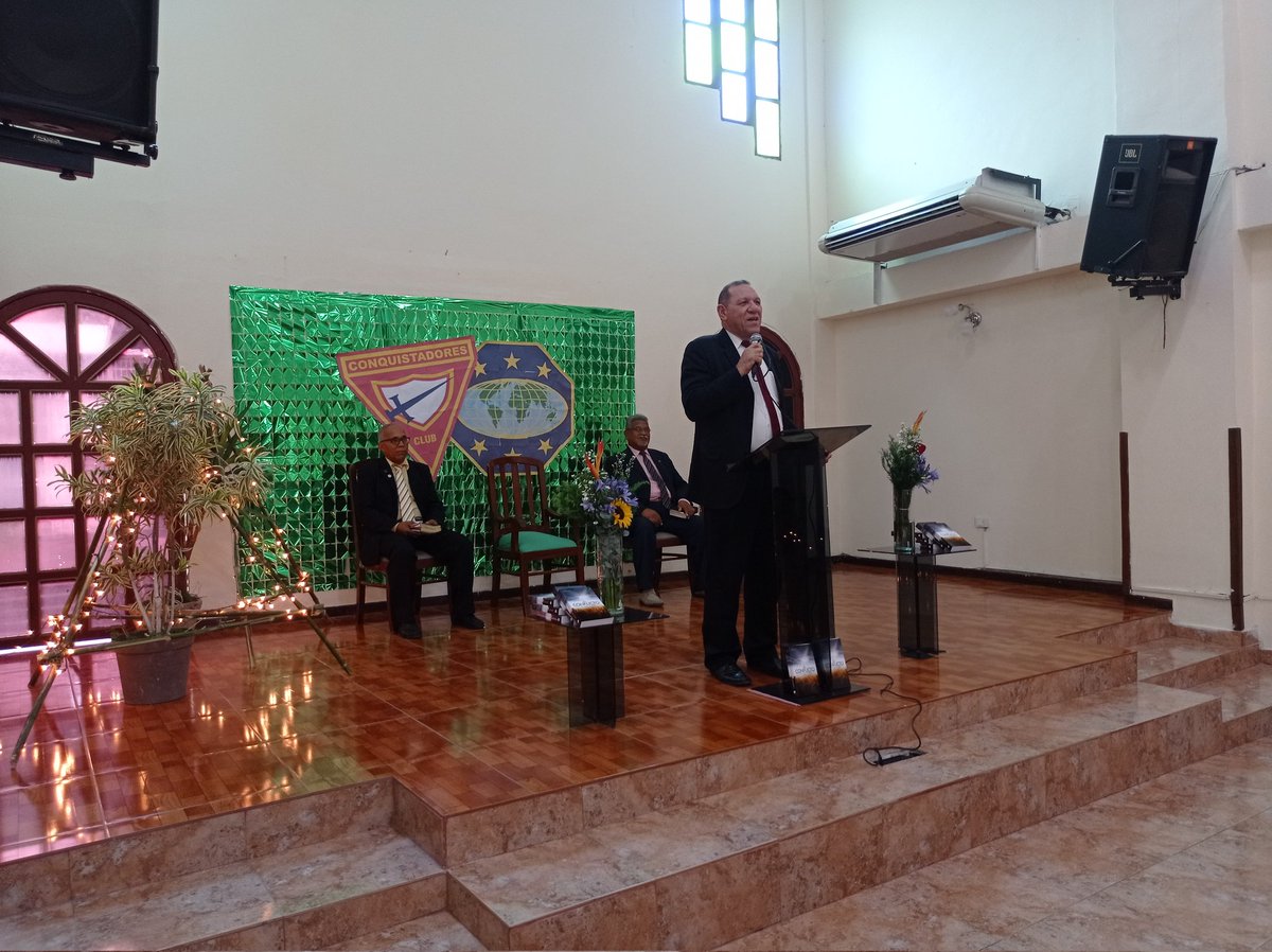 Quien tiene el honor de trazar la palabra de Dios el día d estoy sábado 22.04.23. El Pr. Antonio Zerpa de AVCSUR