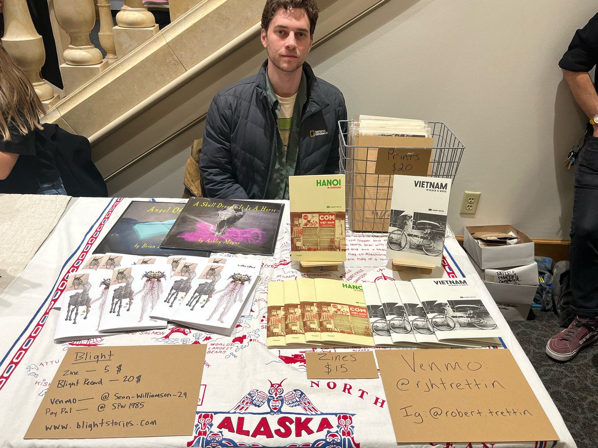 Blight Stories (@blightstories) on Twitter photo Come check out the <a href="/blightstories/">Blight Stories</a> and SkyGlider table at Milwaukee Zine Fest— we are at the bottom of the stairs, always. Look at Bob. He’s incredible. Come check out the <a href="/blightstories/">Blight Stories</a> and SkyGlider table at Milwaukee Zine Fest— we are at the bottom of the stairs, always. Look at Bob. He’s incredible.